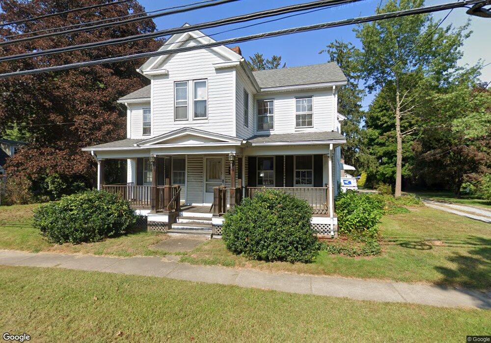 30 Elm St, Deep River, CT 06417 - photo 1