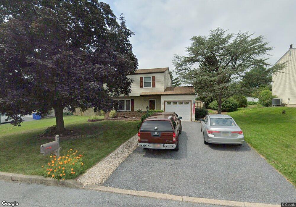 280 Harvest Dr, Harrisburg, PA 17111 - photo 1