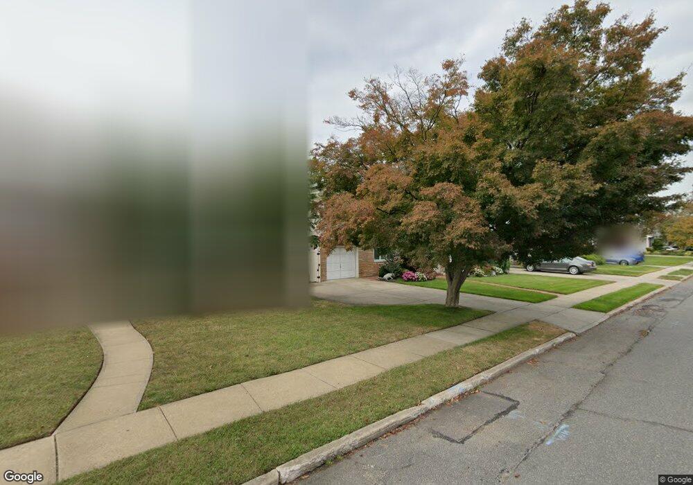 785 Third Ave, Franklin Square, NY 11010 - photo 1