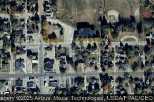 21 5th St NE, Hampton, IA 50441