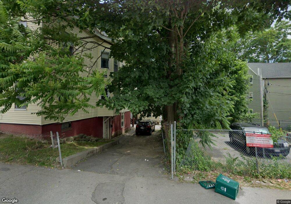 4 Kingsbury St, Worcester, MA 01610 - photo 1