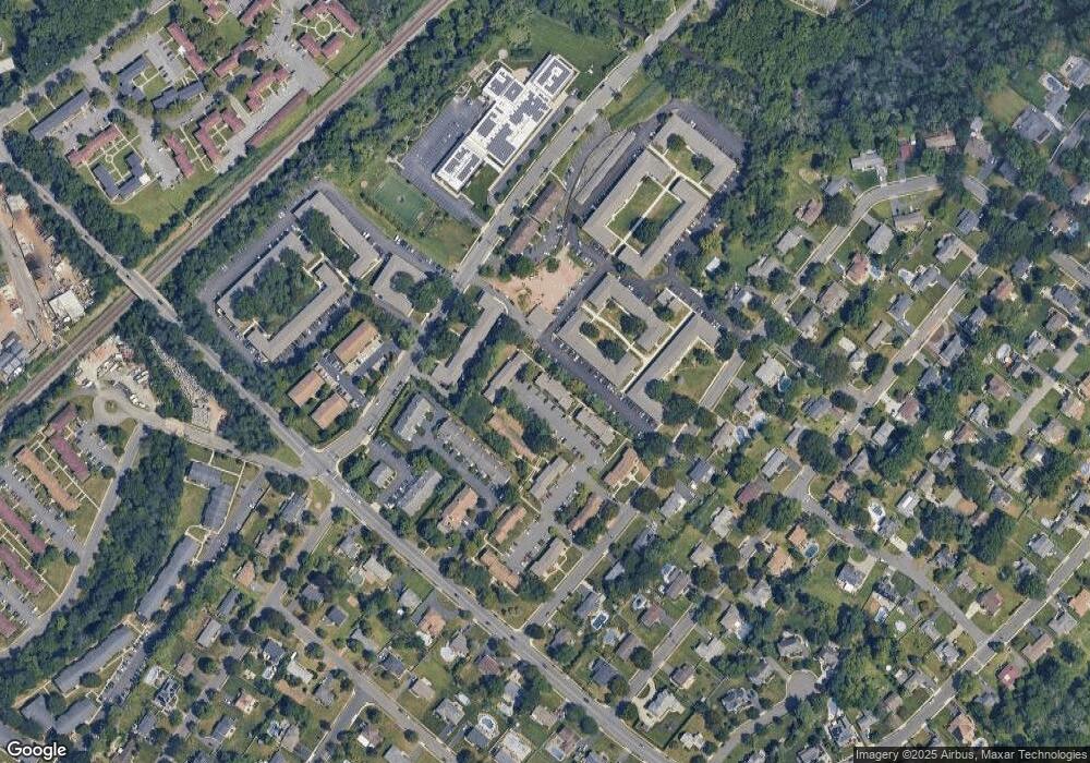 31 Briarwood Path, Clark, NJ 07066 - photo 1