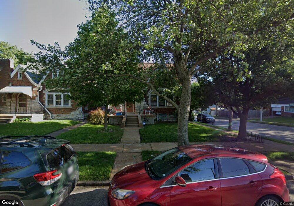 5354 Winona Ave, Saint Louis, MO 63109 - photo 1