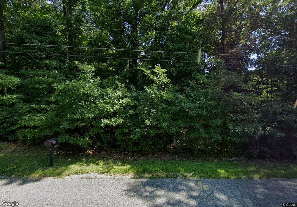 382 Buckhorn Dr, Belvidere, NJ 07823 - photo 1