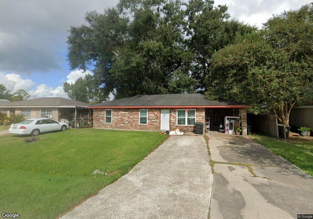 227 Lincoln St, Houma, LA 70364 - photo 1