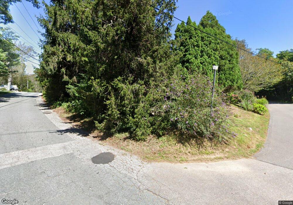 4 Sidney St, Falmouth, MA 2543 - photo 1