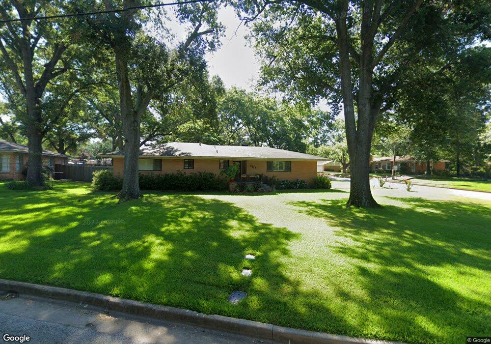 2318 Pollard Dr, Tyler, TX 75701 - photo 1