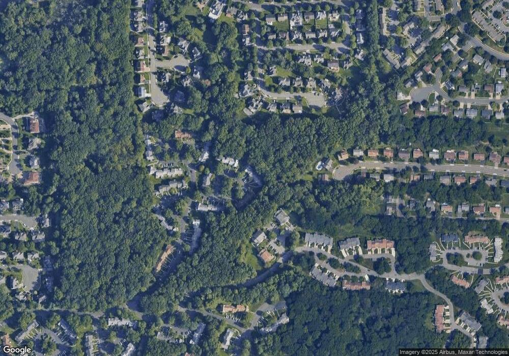 2104 Timber Oaks Rd, Edison, NJ 08820 - photo 1