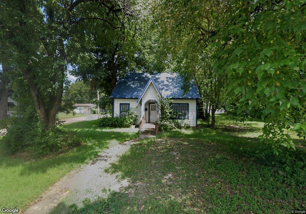 1001 E Jefferson St, Hugo, OK 74743 - photo 1