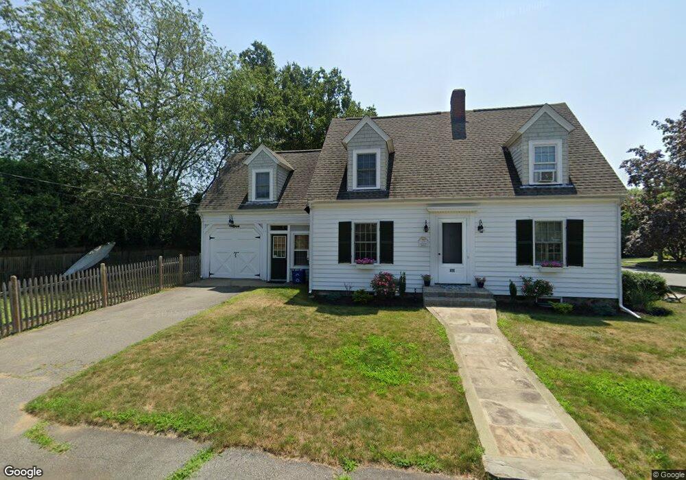 21 Saturn Rd, Marblehead, MA 01945 - photo 1