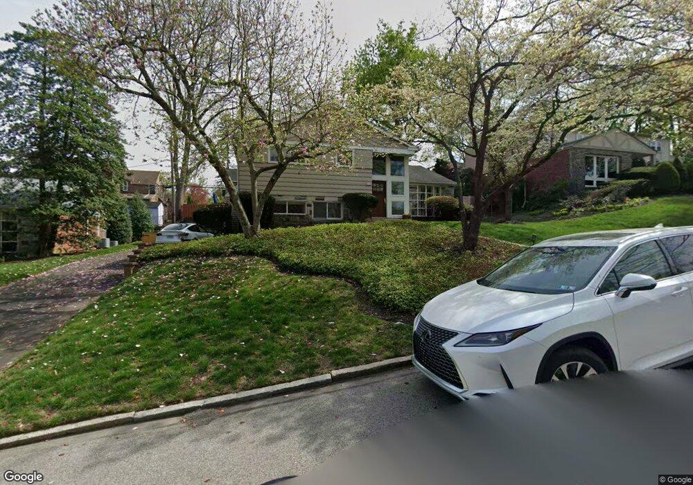 10 W Dartmouth Rd, Bala Cynwyd, PA 19004 - photo 1