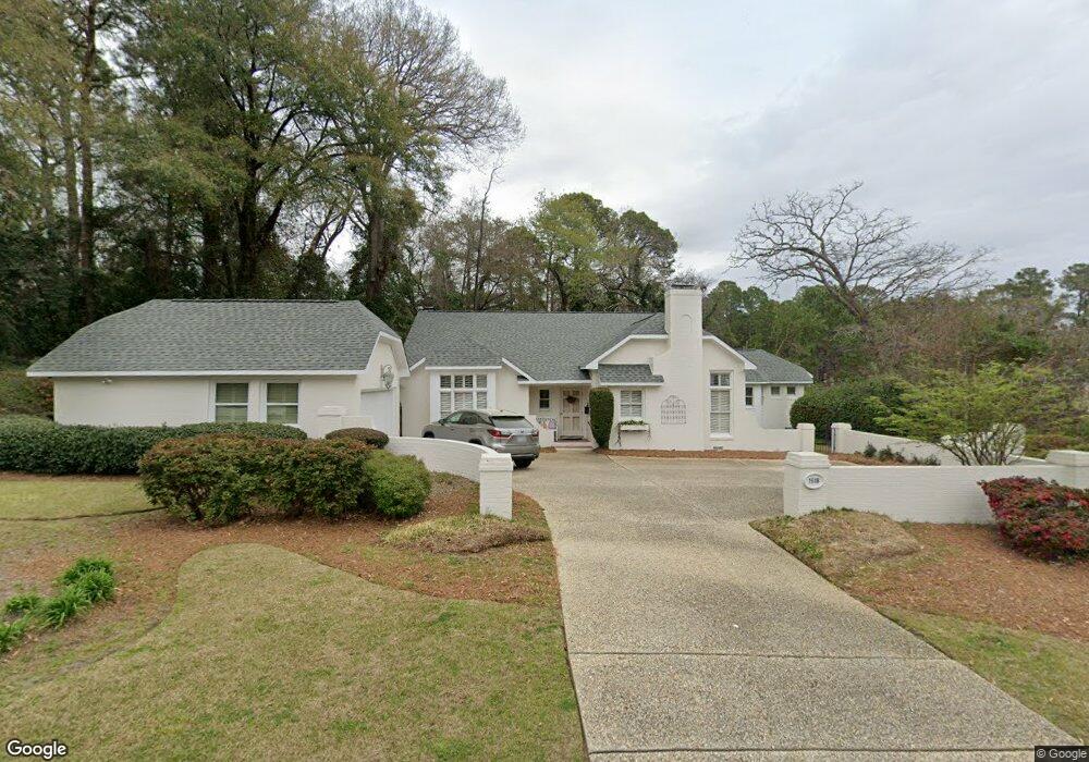 1518 Twin Oaks Dr, Fayetteville, NC 28305 - photo 1