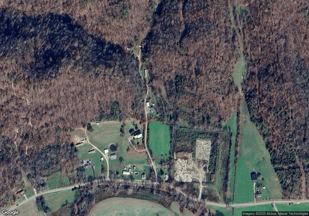 146 Long Bottom Rd, Manchester, KY 40962 - photo 1