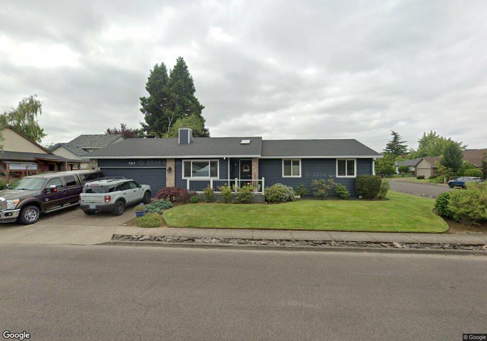 563 S Oak Place, Canby, OR 97013 - photo 1