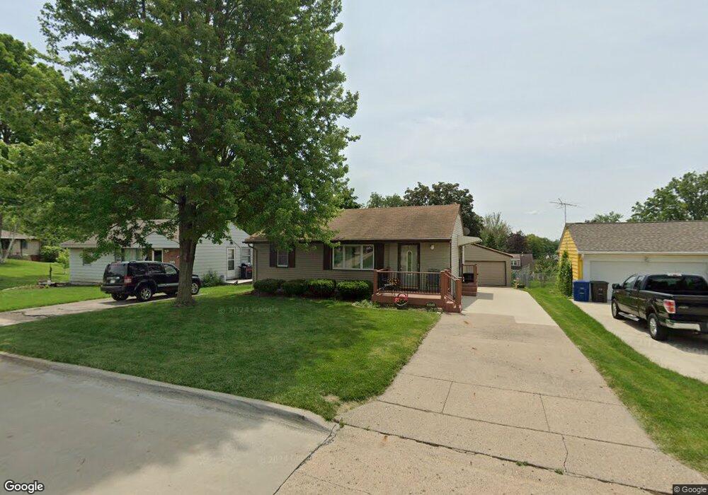 2603 E Sheridan Ave, Des Moines, IA 50317 - photo 1