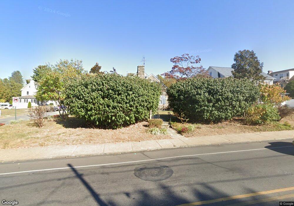 273 N Lansdowne Ave, Lansdowne, PA 19050 - photo 1