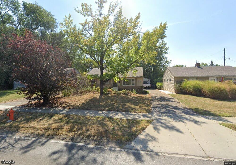 1631 Ferris Rd, Columbus, OH 43224 - photo 1