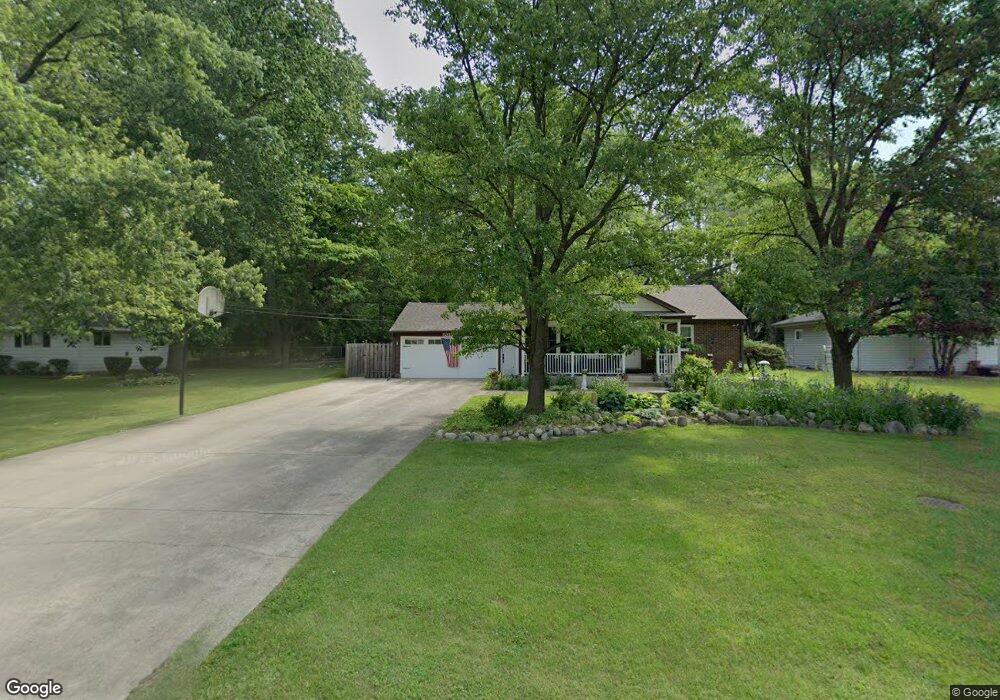 53156 Nadine St, South Bend, IN 46637 - photo 1