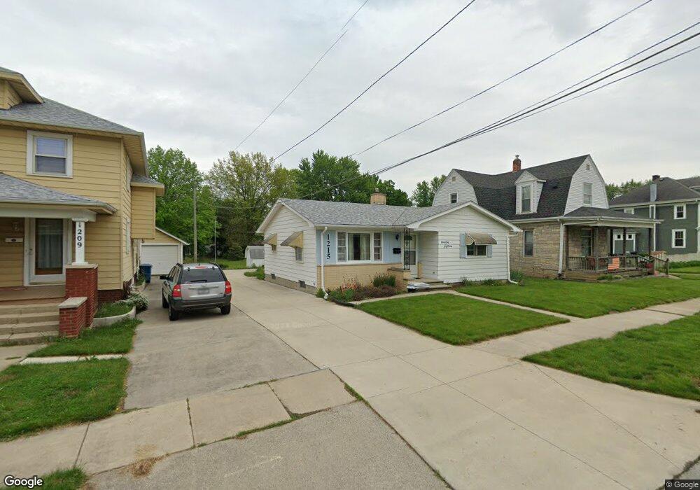 1215 Summit St, New Haven, IN 46774 - photo 1