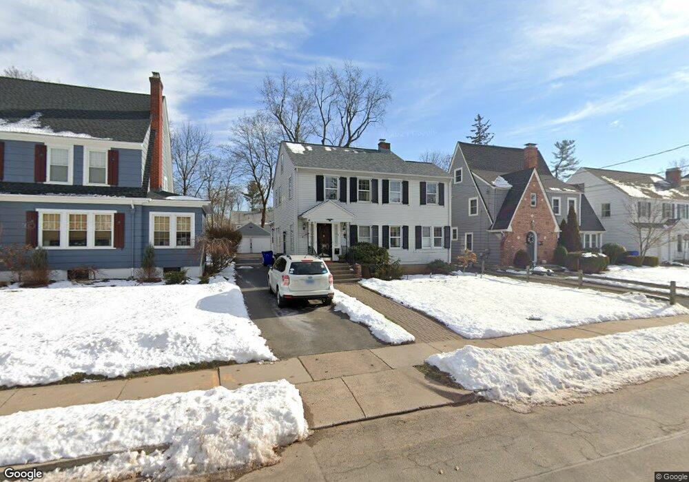 70 Griswold Dr, West Hartford, CT 06119 - photo 1