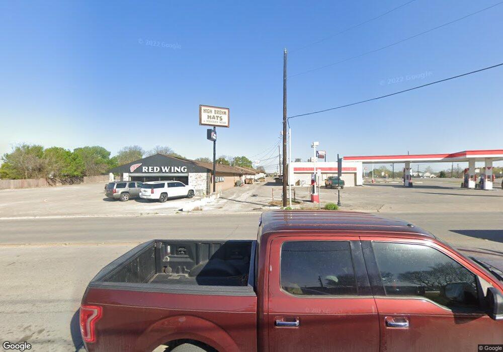 1291 E Common St, New Braunfels, TX 78130 - photo 1