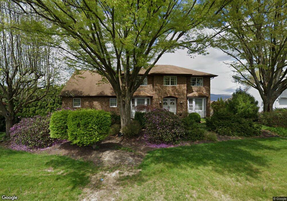18 S Beech Rd, Wilkes Barre, PA 18705 - photo 1
