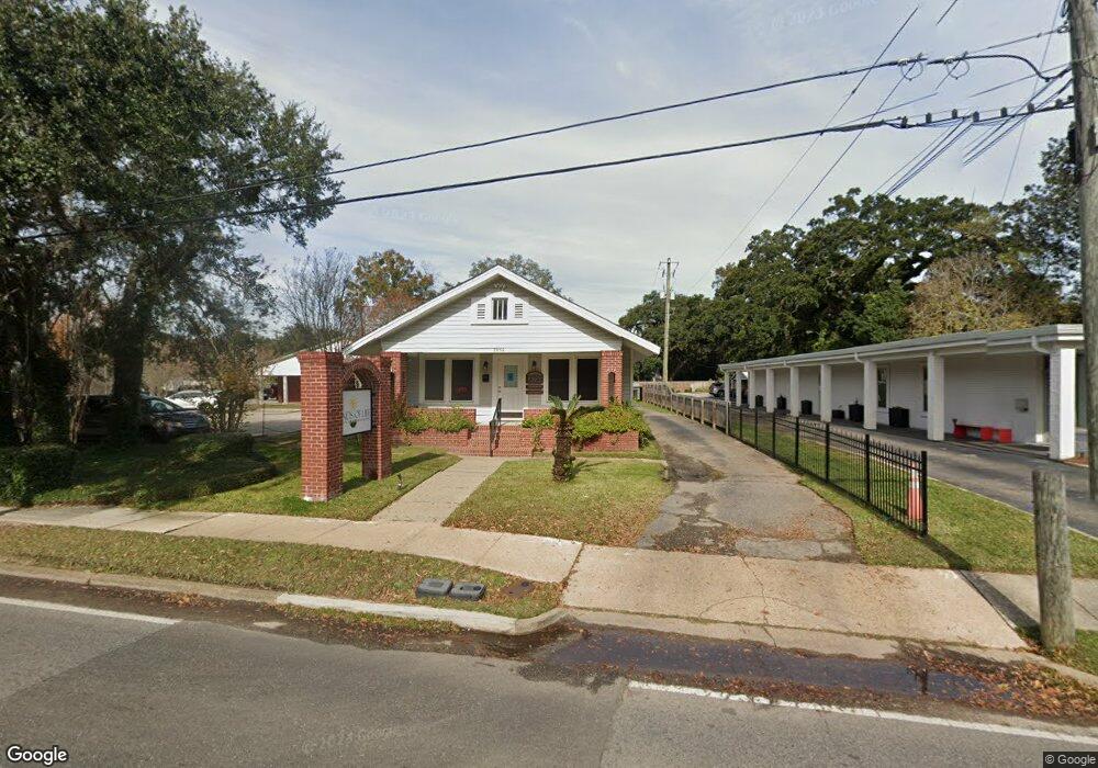 2056 Dauphin St, Mobile, AL 36606 - photo 1