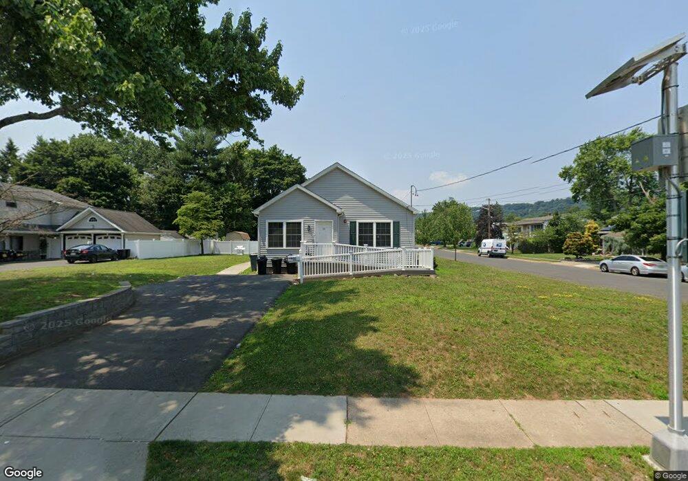 55 Greenbrook Rd, Middlesex, NJ 08846 - photo 1