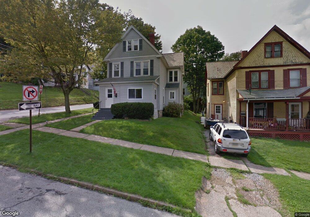 634 14th St, Franklin, PA 16323 - photo 1