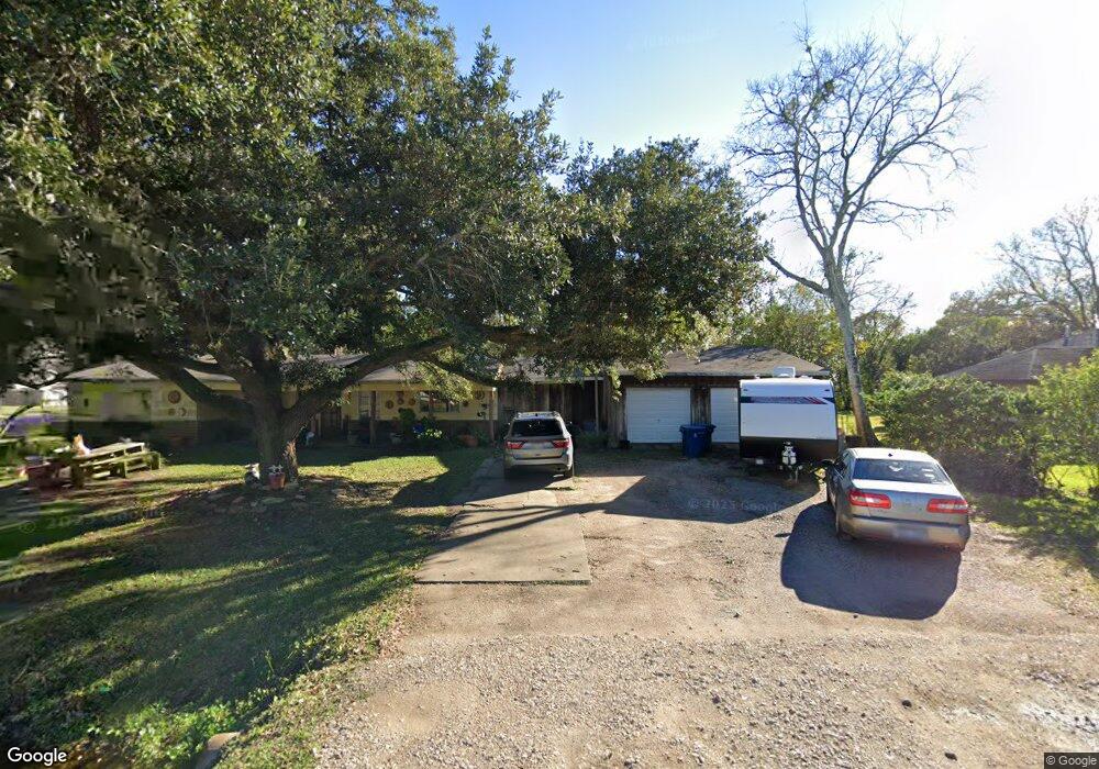 1024 Wilson Dr, Rosenberg, TX 77471 - photo 1