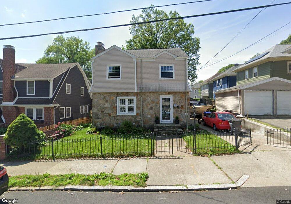 142 California Ave, Providence, RI 02905 - photo 1