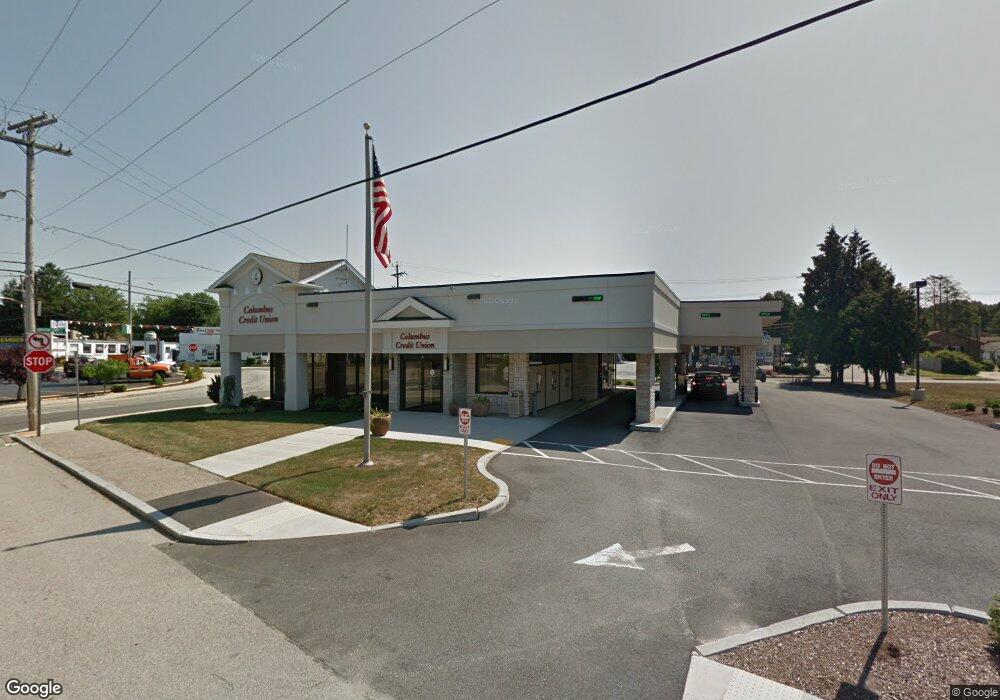 3 Crescent View Ave, East Providence, RI 02915 - photo 1