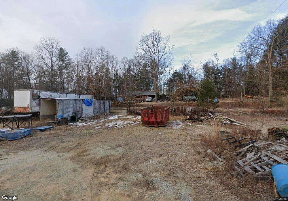 5630 Howard Gap Rd, Flat Rock, NC 28731 - photo 1