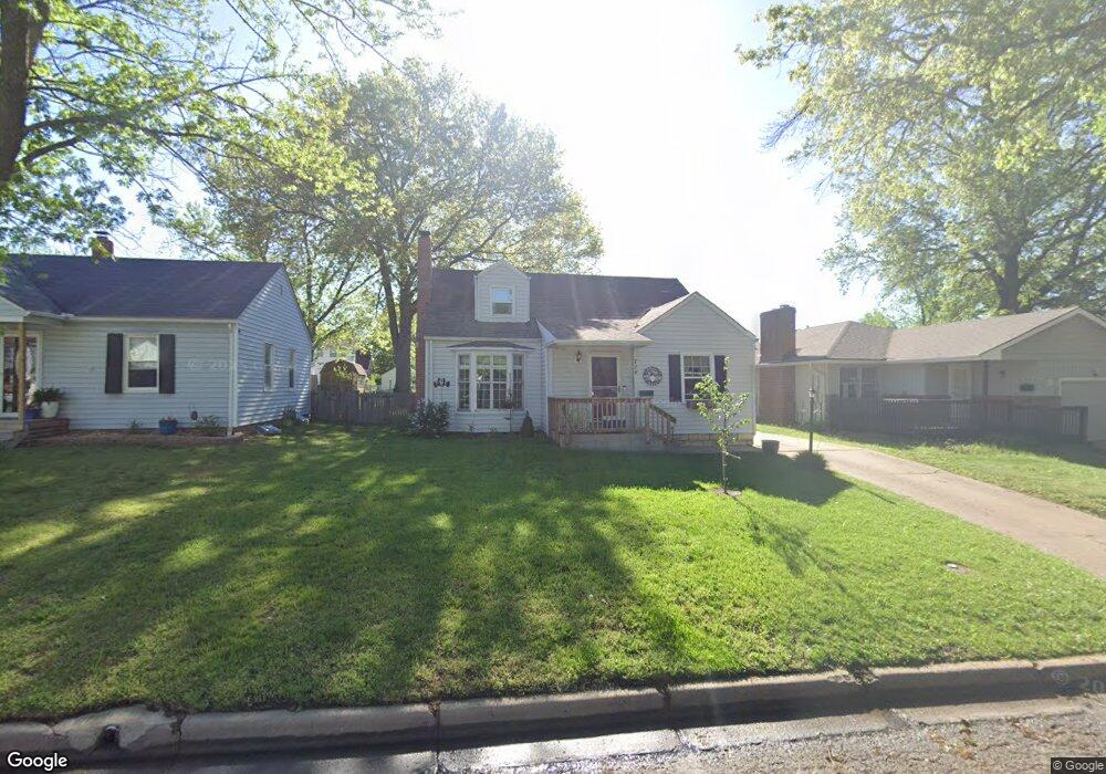 714 SW Grandview Ave, Topeka, KS 66606 - photo 1