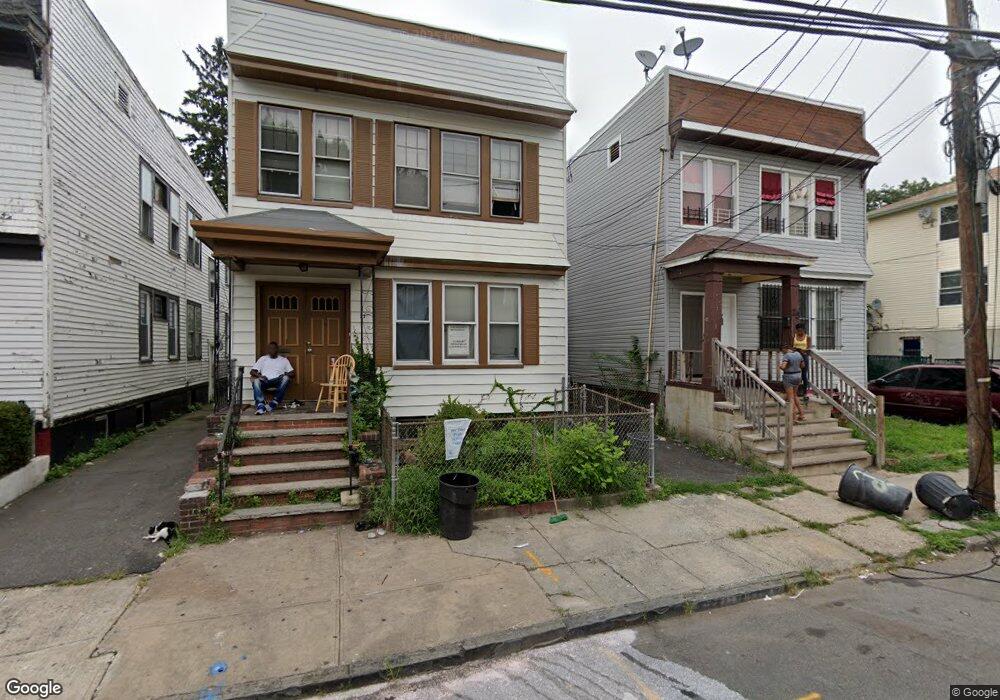 27 Aldine St unit 2, Newark, NJ 07112 - photo 1