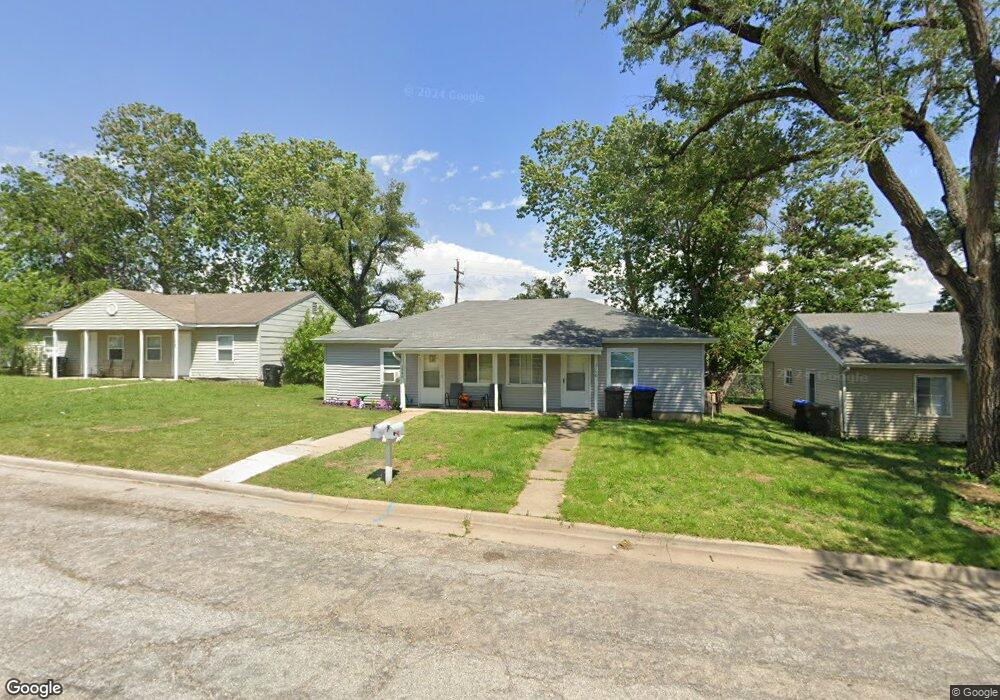 3346 SW Brendan Ave, Topeka, KS 66611 - photo 1