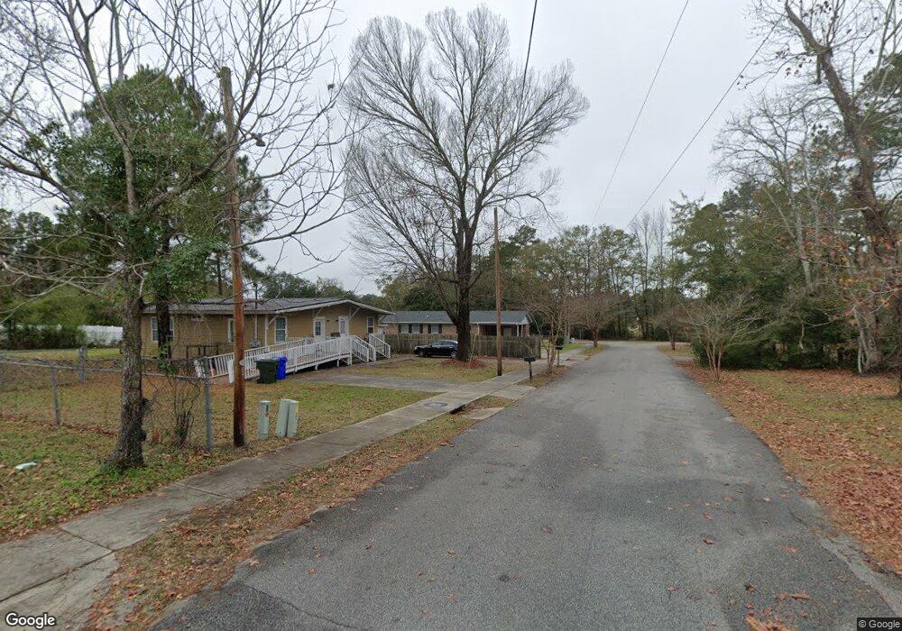 1909 Gladys Ln, Conway, SC 29527 - photo 1