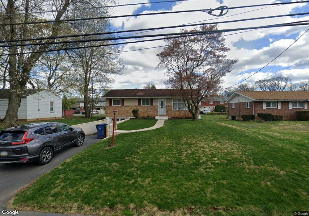 2238 Helen St, Allentown, PA 18104 - photo 1