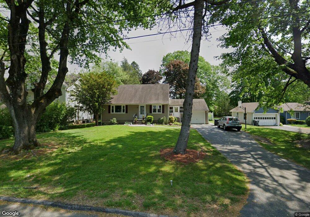 10 Clifford St, Trumbull, CT 06611 - photo 1