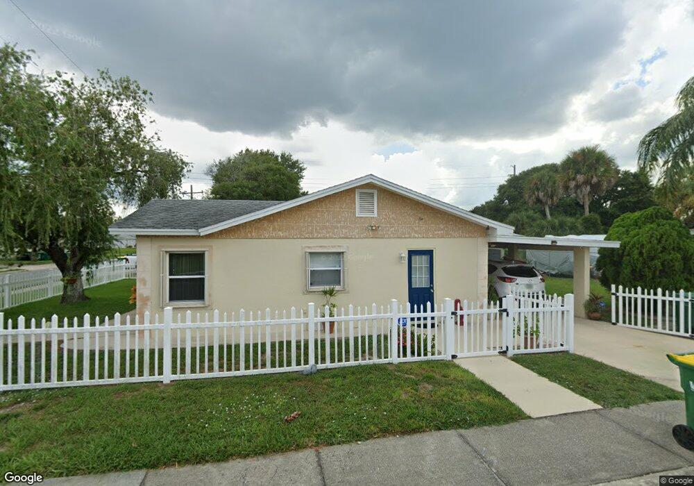 704 S Wilson Ave, Cocoa, FL 32922 - photo 1
