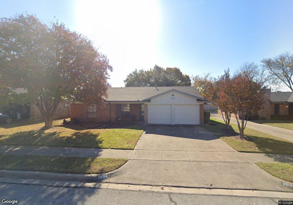 1624 Lexington Place, Bedford, TX 76022 - photo 1