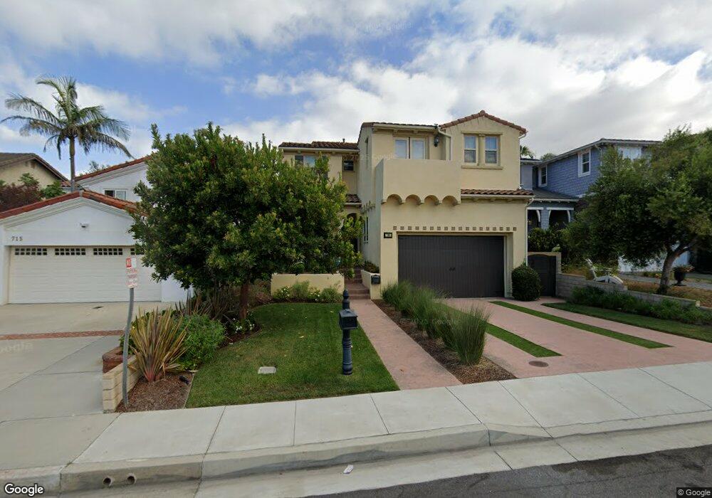705 W Maple Ave, El Segundo, CA 90245 - photo 1