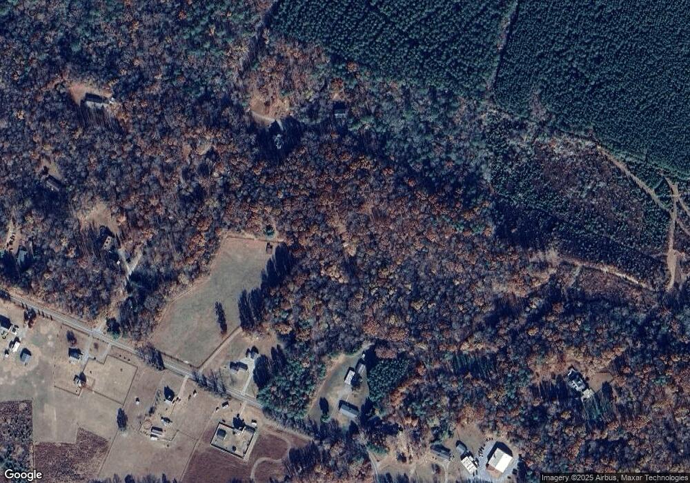 190 Custis Millpond Rd, West Point, VA 23181 - photo 1