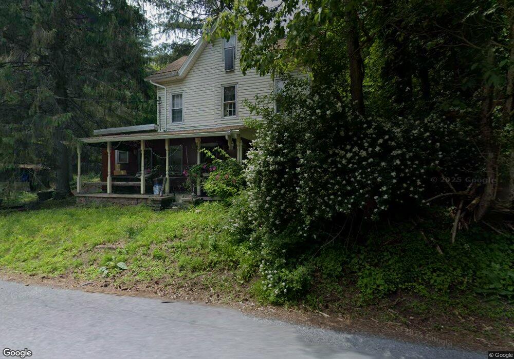 53 Fox Run Rd, New Ringgold, PA 17960 - photo 1