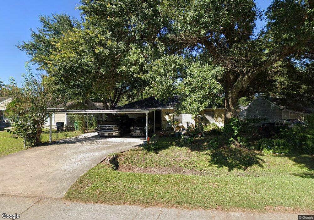 31 Penway St, Houston, TX 77022 - photo 1