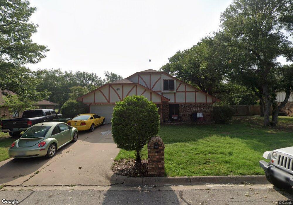 340 Huggins Dr, Springtown, TX 76082 - photo 1