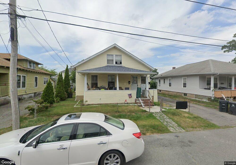 188 Hanover Ave, Pawtucket, RI 02861 - photo 1