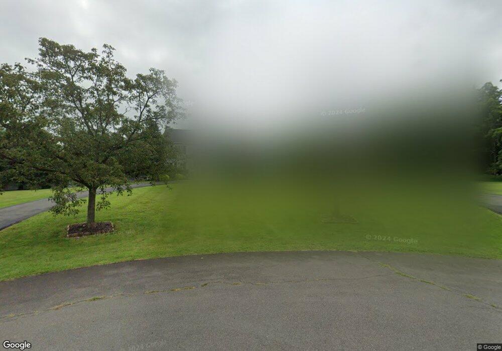 8 Langfeldt Ct, Franklin Park, NJ 08823 - photo 1