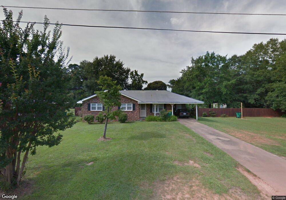 316 Nancy St, Winder, GA 30680 - photo 1