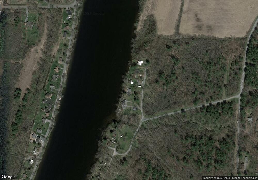 113 Deerfield Ln, Schaghticoke, NY 12154 - photo 1